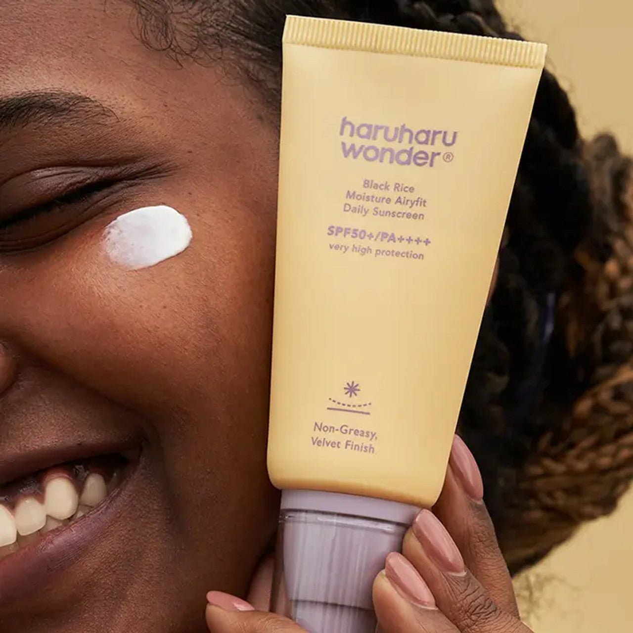 Haruharu Wonder - Black Rice Moisture Airyfit Daily Sunscreen 50 ml - Hydratační krém SPF