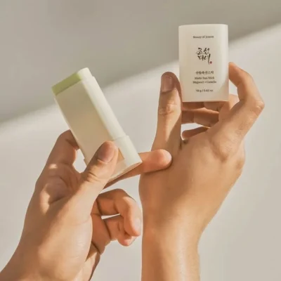 Beauty of Joseon - Matte Sun Stick Mugwort + Camellia 18g - Matná SPF tyčinka 18g 4 Beauty of Joseon - Matte Sun Stick Mugwort + Camellia 18g - Matná SPF tyčinka 18g