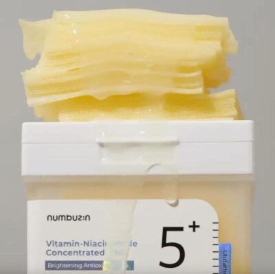 Numbuzin - No.5 Vitamin-Niacinamide Concentrated Pad 180 ml (70 pad) - Rozjasňující vločky s vitamíny a niacinamidem Numbuzin č.5+ 70 kusů 3 Numbuzin - No.5 Vitamin-Niacinamide Concentrated Pad 180 ml (70 pad) - Rozjasňující vločky s vitamíny a niacinamidem Numbuzin č.5+ 70 kusů